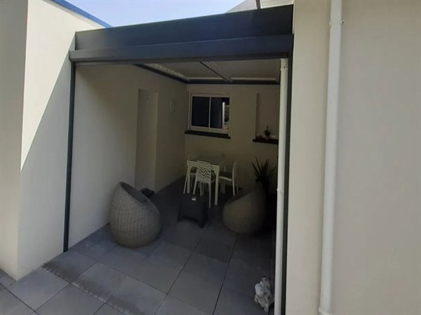 Pergola tunnel pour allée couverte